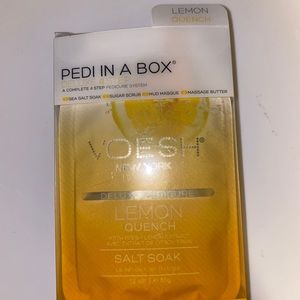 Deluxe 4 in 1 Pedicure in a box